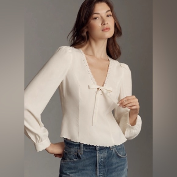 Anthropologie Reformation Vivia Embroidered Scallop Top Sz 4 Cream - Picture 1 of 5